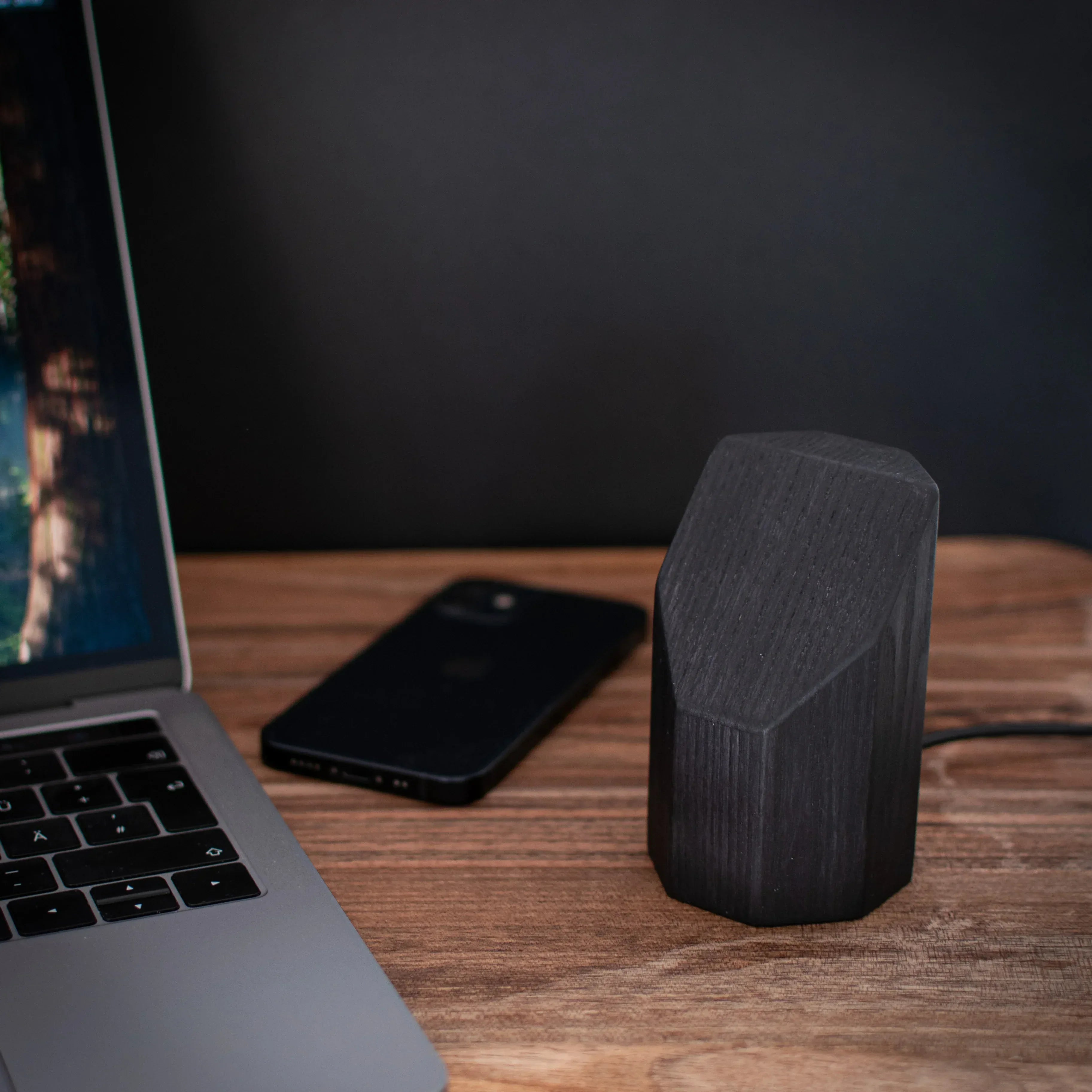 25W Wooden MagSafe Wireless Charger for iPhone, Android.